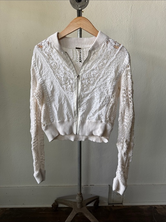 Free People Sweaters - Free People Cropped Knit Zip Sweater Size Medium